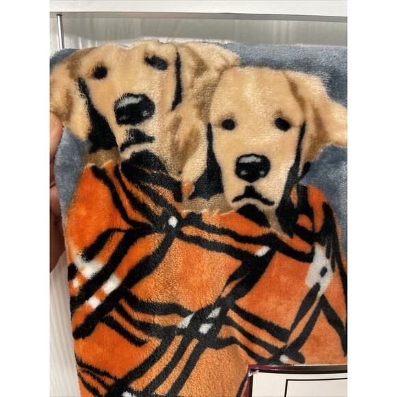 GOLDEN RETRIEVER Dog & CALICO Cat Pumpkins & Fall Leaves 60x70 Throw Blanket NWT - Picture 4 of 5